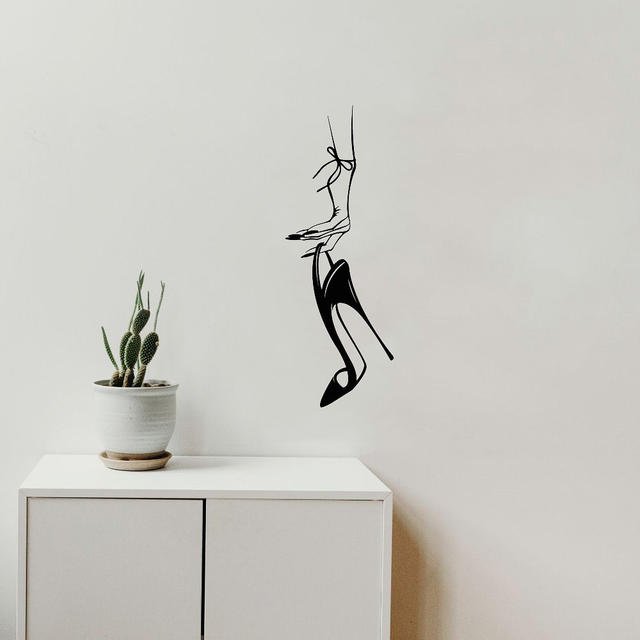 Heels Silhouette Wall Decor.